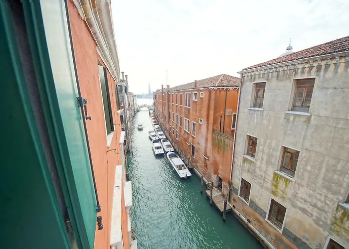 Ponte Dei Greci Wifi 162 *